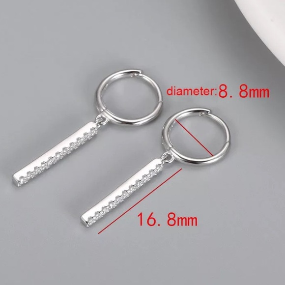 🌟Insta gold plated sterling silver bar earrings - Picture 6 of 6